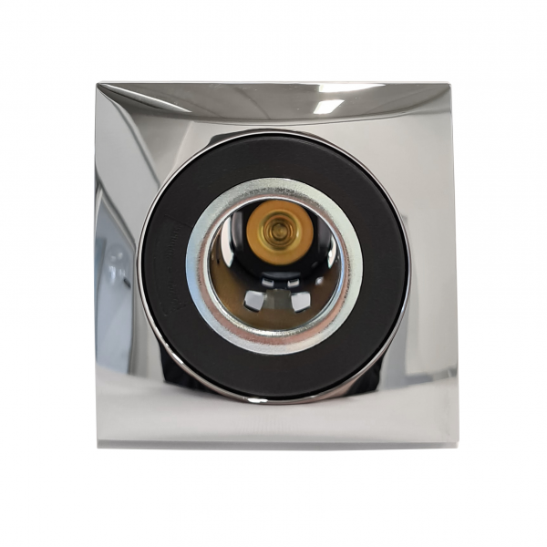 12V uttag Berker krom med ram